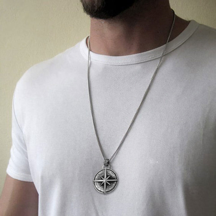 WorldNorse The North Star Stainless Steel Pendant Necklace